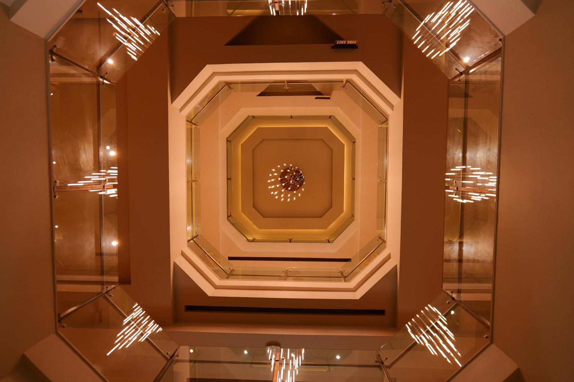 Hotel Classico International Kannangad Ngoại thất bức ảnh